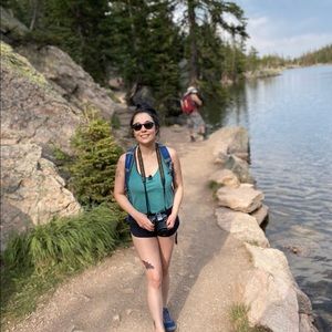 Meet your Posher, Amy